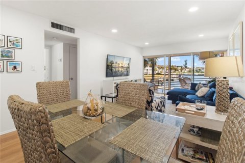 Купить кондоминиум в Лонгбоут-Ки, Флорида 5 комнат, 99.59м2, № 2225196 - фото 8