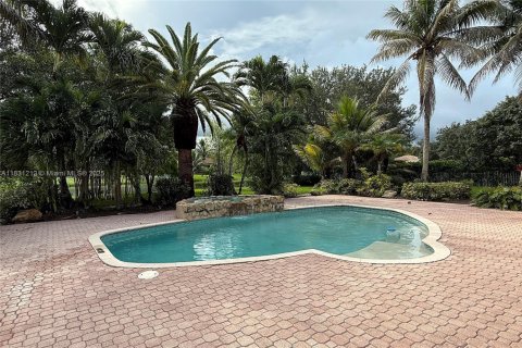 House in Davie, Florida 6 bedrooms, 422.43 sq.m. № 1842373 - photo 6