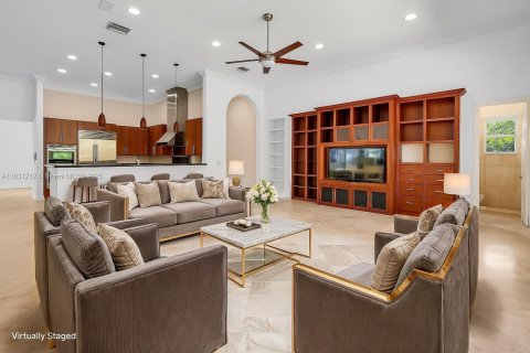 House in Davie, Florida 6 bedrooms, 422.43 sq.m. № 1842373 - photo 10