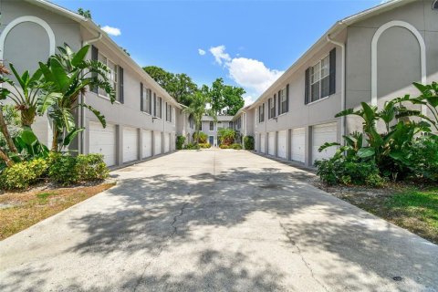 Condominio en venta en Tampa, Florida, 2 dormitorios, 110.46 m2 № 1684704 - foto 16