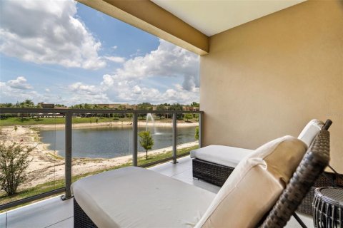 Townhouse in Kissimmee, Florida 4 bedrooms, 222.59 sq.m. № 2131758 - photo 25