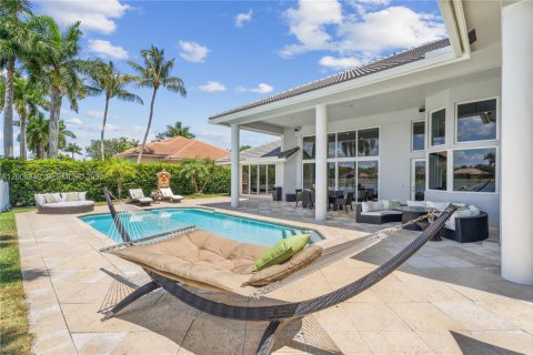 Casa en venta en Weston, Florida, 6 dormitorios, 412.21 m2 № 2076594 - foto 23