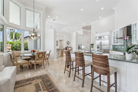Casa en venta en Weston, Florida, 6 dormitorios, 412.21 m2 № 2076594 - foto 15