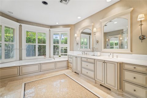 Casa en venta en Weston, Florida, 6 dormitorios, 412.21 m2 № 2076594 - foto 28