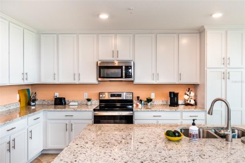 Copropriété à louer à Punta Gorda, Floride: 2 chambres, 111.3 m2 № 1201677 - photo 11