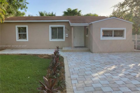 Villa ou maison à vendre à Miami Beach, Floride: 3 chambres, 125.51 m2 № 2009268 - photo 6