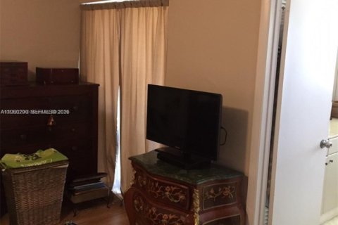 Adosado en alquiler en Pembroke Pines, Florida, 2 dormitorios, 156.63 m2 № 2027760 - foto 13