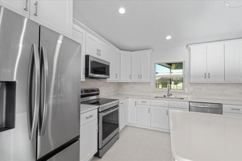 House in Englewood, Florida 3 bedrooms, 156.54 sq.m. № 1559672 - photo 9