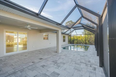 House in Englewood, Florida 3 bedrooms, 156.54 sq.m. № 1559672 - photo 25