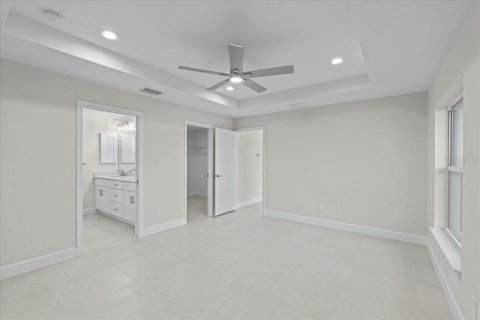 House in Englewood, Florida 3 bedrooms, 156.54 sq.m. № 1559672 - photo 13