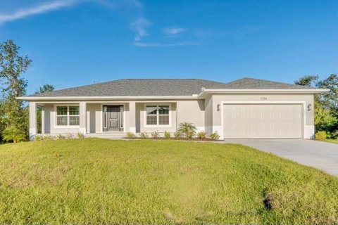 House in Englewood, Florida 3 bedrooms, 156.54 sq.m. № 1559672 - photo 1