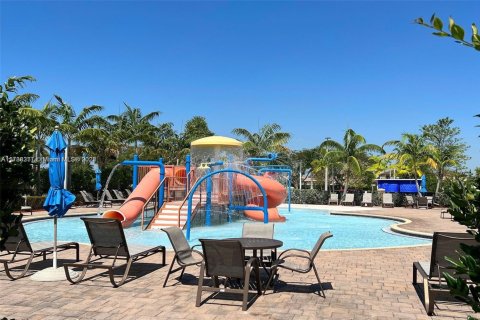 Villa ou maison à vendre à Homestead, Floride: 4 chambres, 280.75 m2 № 2013854 - photo 18