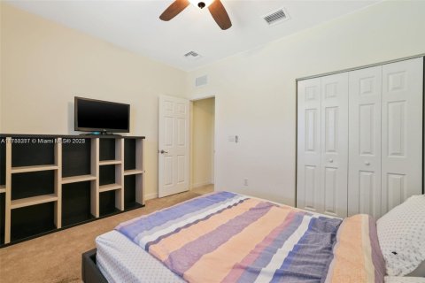 Villa ou maison à vendre à Homestead, Floride: 4 chambres, 280.75 m2 № 2013854 - photo 12