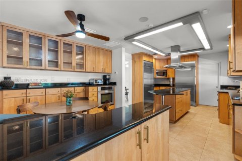 Casa en venta en Pinecrest, Florida, 6 dormitorios, 466.28 m2 № 2022196 - foto 13