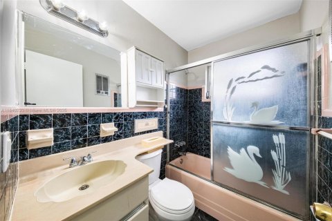 Casa en venta en Miramar, Florida, 2 dormitorios, 79.06 m2 № 1834051 - foto 17