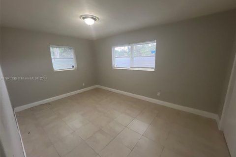 Casa en venta en Miramar, Florida, 2 dormitorios, 79.06 m2 № 1834051 - foto 6