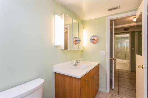 Condominio en venta en Saint Petersburg, Florida, 2 dormitorios, 78.5 m2 № 1716827 - foto 25