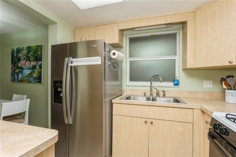 Condominio en venta en Saint Petersburg, Florida, 2 dormitorios, 78.5 m2 № 1716827 - foto 17