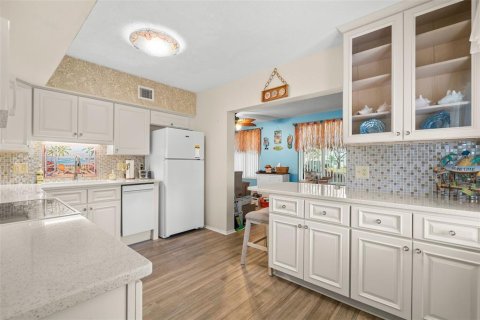 Condominio en venta en Clearwater, Florida, 2 dormitorios, 130.06 m2 № 1526767 - foto 11