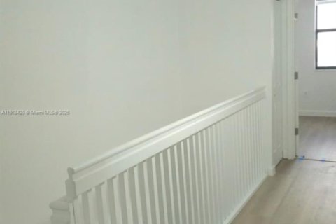 Adosado en venta en Homestead, Florida, 3 dormitorios, 129.41 m2 № 1973095 - foto 15