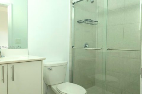 Adosado en venta en Homestead, Florida, 3 dormitorios, 129.41 m2 № 1973095 - foto 10