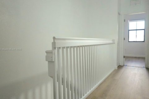 Adosado en venta en Homestead, Florida, 3 dormitorios, 129.41 m2 № 1973095 - foto 18