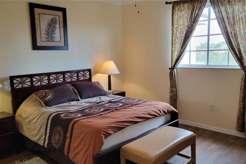 Touwnhouse à louer à Sarasota, Floride: 2 chambres, 115.76 m2 № 1511914 - photo 13