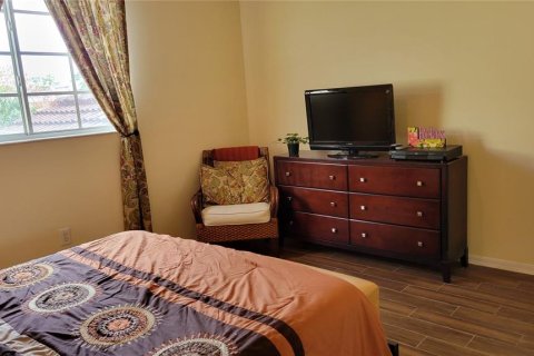 Touwnhouse à louer à Sarasota, Floride: 2 chambres, 115.76 m2 № 1511914 - photo 14