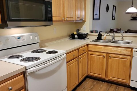 Touwnhouse à louer à Sarasota, Floride: 2 chambres, 115.76 m2 № 1511914 - photo 5