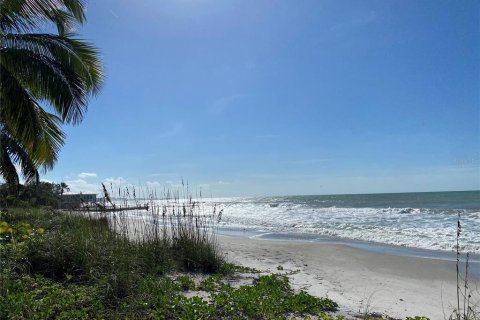 Casa en venta en Longboat Key, Florida, 5 dormitorios, 324.41 m2 № 1912662 - foto 3