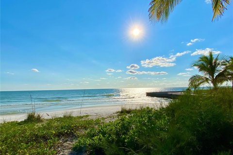 Casa en venta en Longboat Key, Florida, 5 dormitorios, 324.41 m2 № 1912662 - foto 2