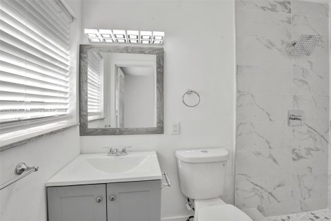 Commercial property in Hollywood, Florida 204.38 sq.m. № 1700649 - photo 29
