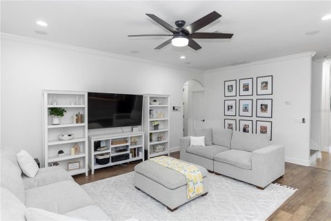 Casa en venta en Orlando, Florida, 5 dormitorios, 268.3 m2 № 1789396 - foto 11