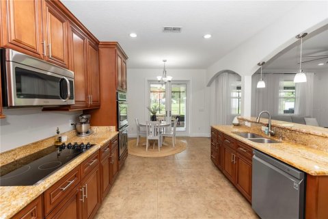 Casa en venta en Orlando, Florida, 5 dormitorios, 268.3 m2 № 1789396 - foto 14