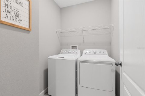 Adosado en venta en Apopka, Florida, 3 dormitorios, 151.71 m2 № 2142075 - foto 13
