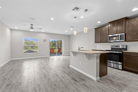 Adosado en venta en Apopka, Florida, 3 dormitorios, 151.71 m2 № 2142075 - foto 9