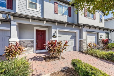 Adosado en Apopka, Florida 3 dormitorios, 151.71 m2 № 2142075