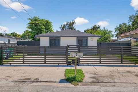 Villa ou maison à louer à Miami, Floride: 3 chambres № 2055686 - photo 2