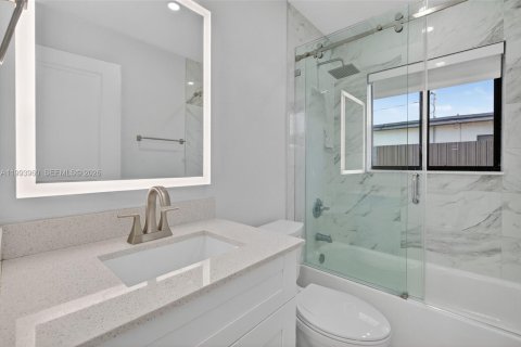 Villa ou maison à louer à Miami, Floride: 3 chambres № 2055686 - photo 19