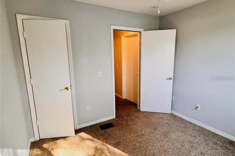 Adosado en alquiler en Davenport, Florida, 3 dormitorios, 168.25 m2 № 2112237 - foto 17