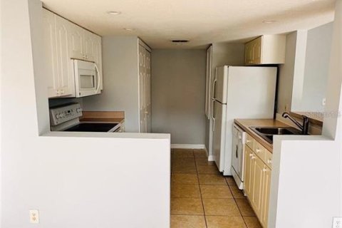 Adosado en alquiler en Davenport, Florida, 3 dormitorios, 168.25 m2 № 2112237 - foto 7