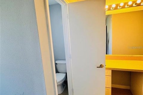 Adosado en alquiler en Davenport, Florida, 3 dormitorios, 168.25 m2 № 2112237 - foto 24