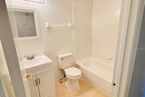 Adosado en alquiler en Davenport, Florida, 3 dormitorios, 168.25 m2 № 2112237 - foto 16