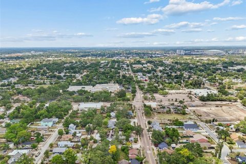 Casa en venta en Saint Petersburg, Florida, 3 dormitorios, 70.05 m2 № 2205499 - foto 10