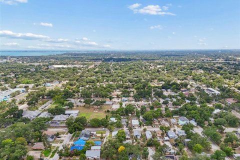 Casa en venta en Saint Petersburg, Florida, 3 dormitorios, 70.05 m2 № 2205499 - foto 9