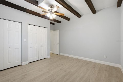 Villa ou maison à vendre à Tampa, Floride: 3 chambres, 133.13 m2 № 2138191 - photo 17