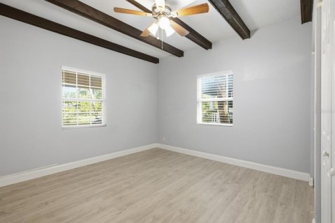Villa ou maison à vendre à Tampa, Floride: 3 chambres, 133.13 m2 № 2138191 - photo 16