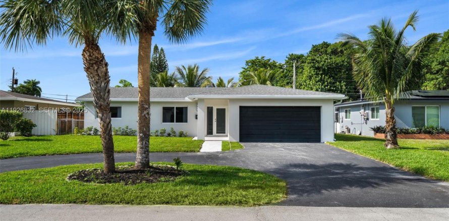 Дом в Окленд-Парк, Флорида 3 спальни, 139.35м2 № 1985781