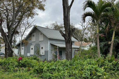 Casa en venta en Saint Petersburg, Florida, 2 dormitorios, 79.71 m2 № 1528757 - foto 1