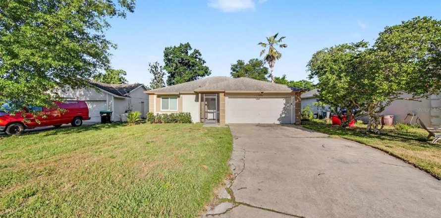 Villa ou maison à Orlando, Floride 3 chambres, 108.79 m2 № 2156602